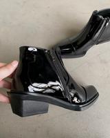 Split-toe mode leather boots mf3636