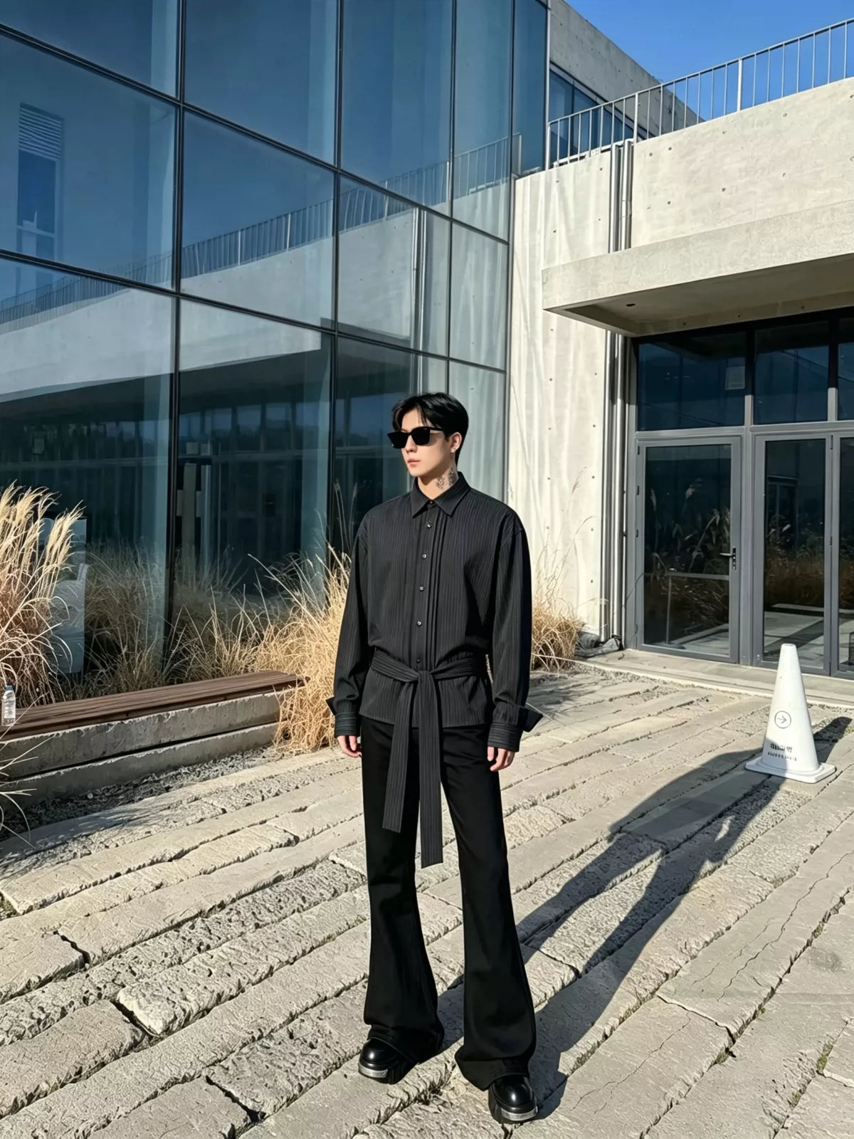 MODEFREAKのウエストタイデザインモードシャツ mf3884の画像