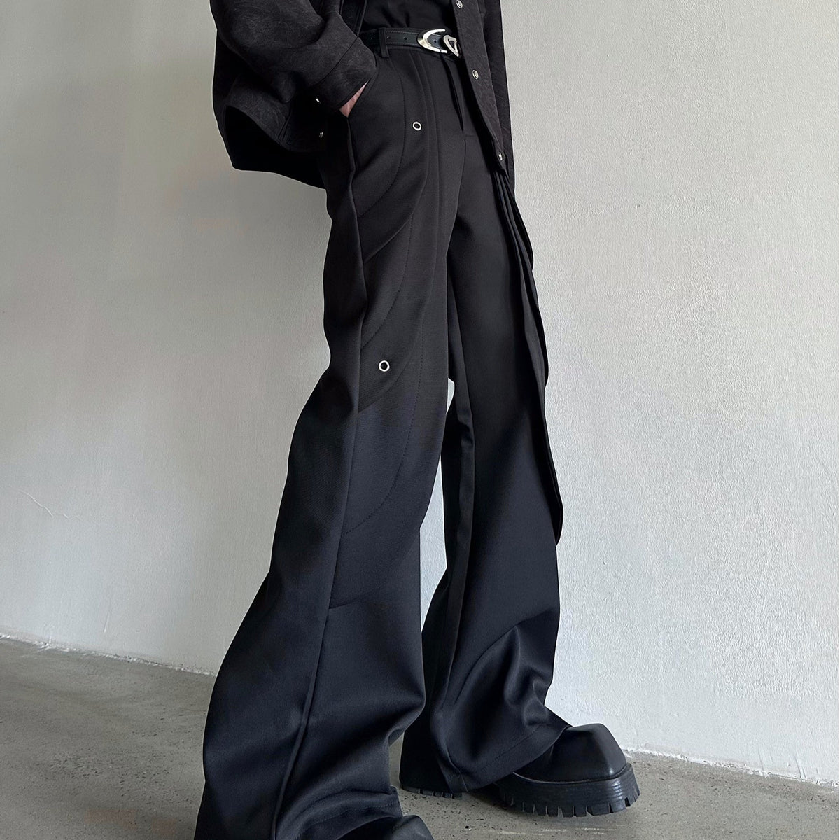 MODEFREAKのプリーツレイヤーフレアパンツ mf3169の画像