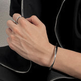 MODEFREAKのアシンメトリーシルバーバングル mf2620の画像2