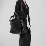 MODEFREAKのビッグレザーショルダーバッグ mf2576の画像