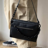 MODEFREAKのスクエアチェーンショルダーバッグ mf0175の画像