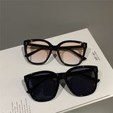 MODEFREAKのモードデザイングラス mf1152の画像