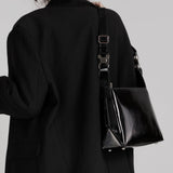 MODEFREAKのバックルモードショルダーバッグ mf1726の画像