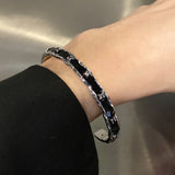 MODEFREAKのブラッククリスタルバングル mf1845の画像