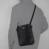 MODEFREAKのキーロックレザーショルダーバッグ mf1854の画像