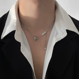 MODEFREAKのクリスタルシルバーネックレス mf1935の画像1