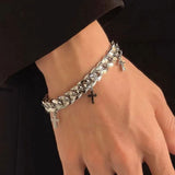 MODEFREAKのクロスチェーンブレスレット mf2118の画像