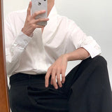 MODEFREAKのVネックコリアンデザインシャツ mf1890の画像