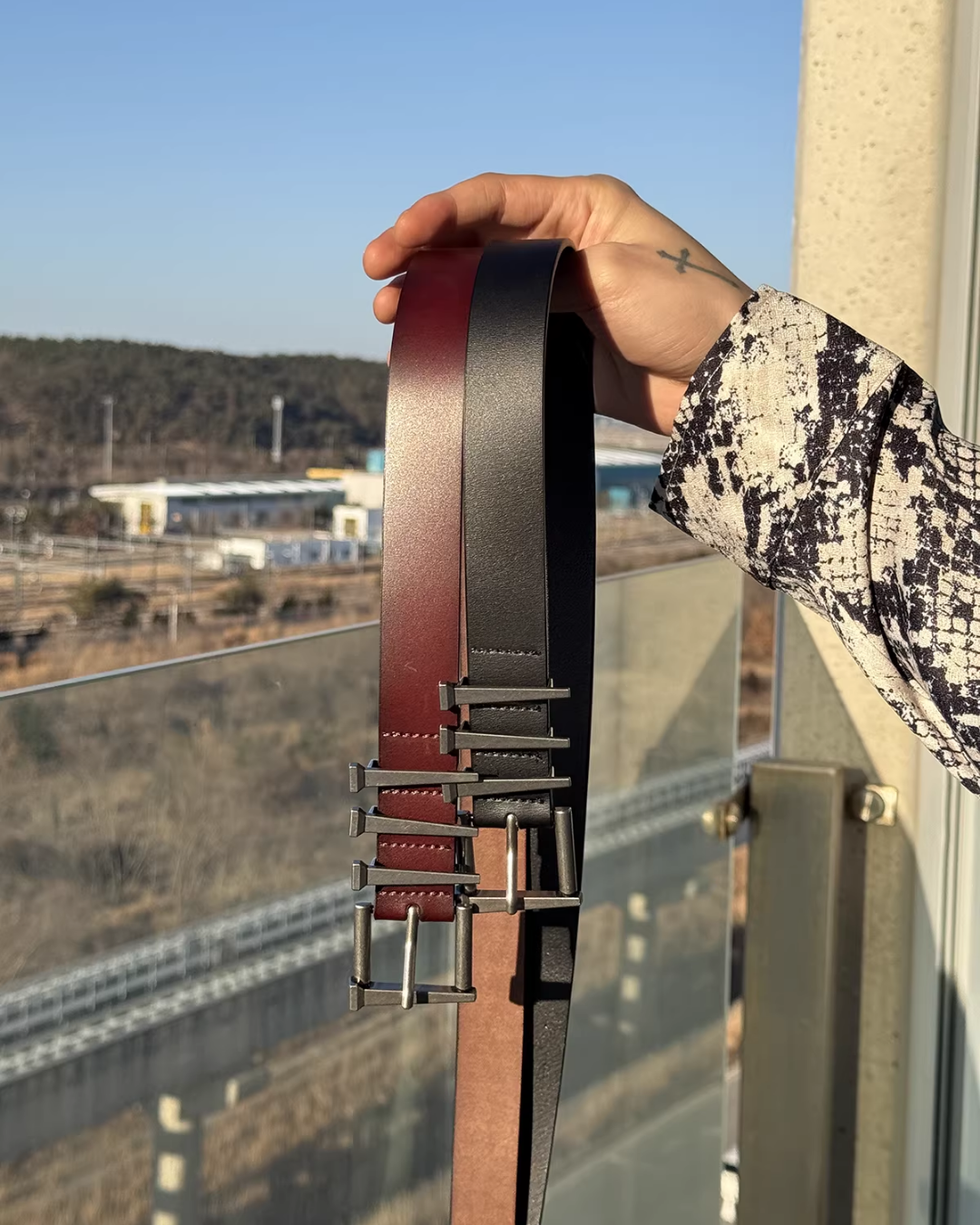 MODEFREAKのピンデザインレザーベルト mf3693の画像
