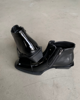 Split-toe mode leather boots mf3636