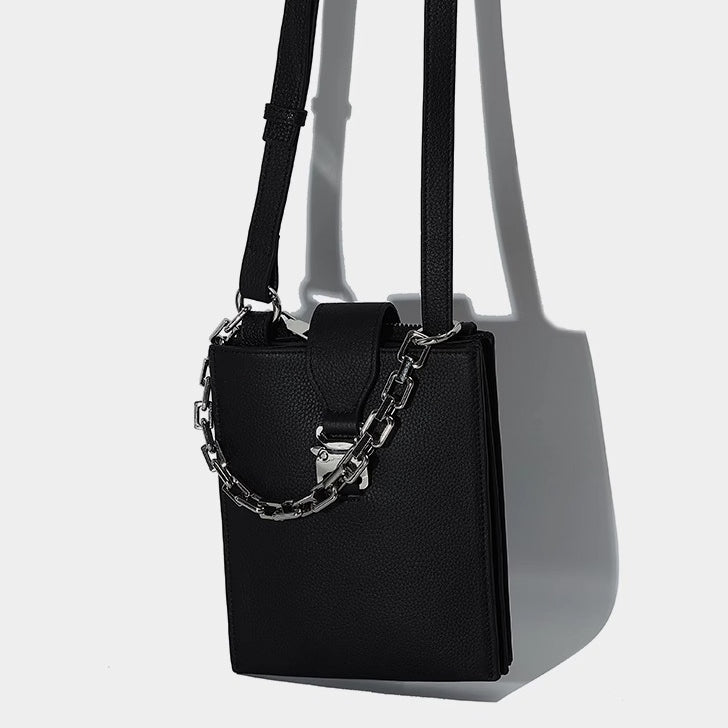 MODEFREAKのチェーンデザインショルダーバッグ mf2198の画像