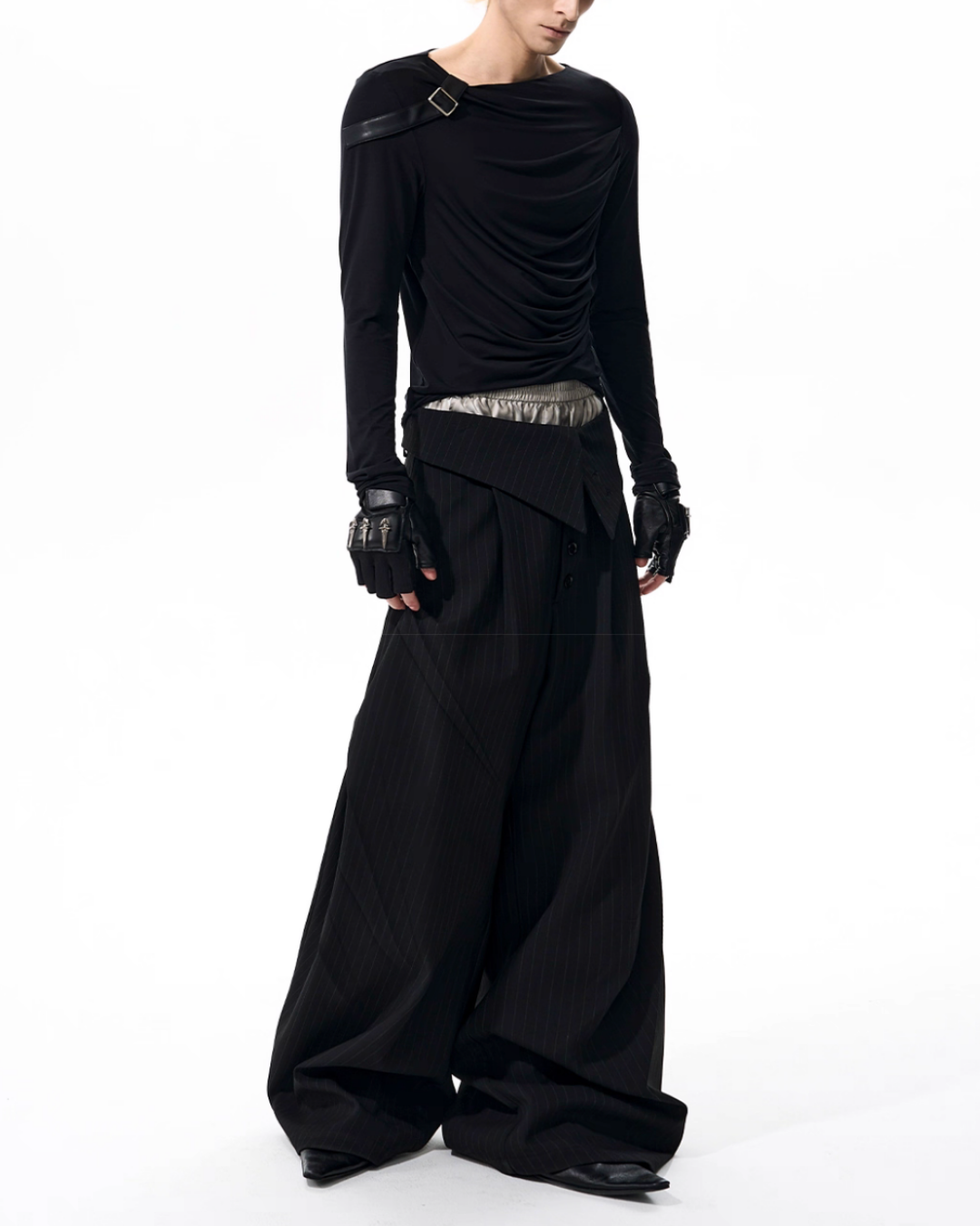 MODEFREAKのバックルデザインモードカットソー mf3540の画像