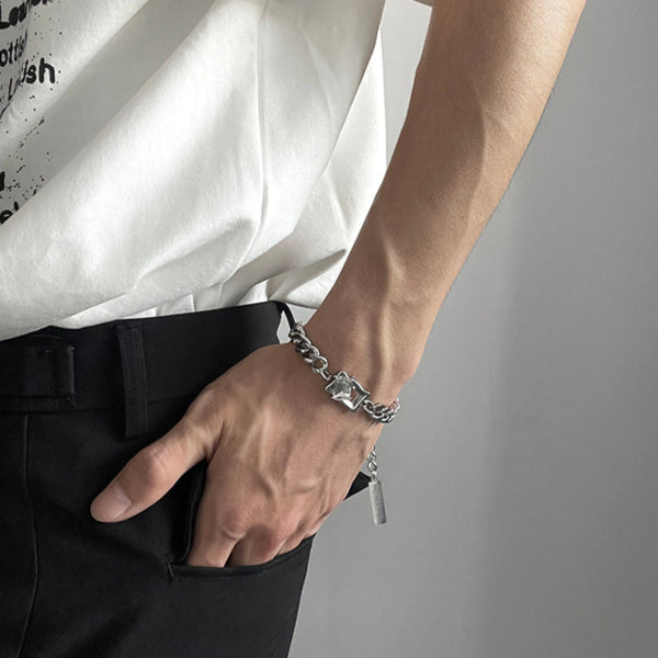 MODEFREAKのクリスタルシルバーコリアンブレスレット mf3437の画像