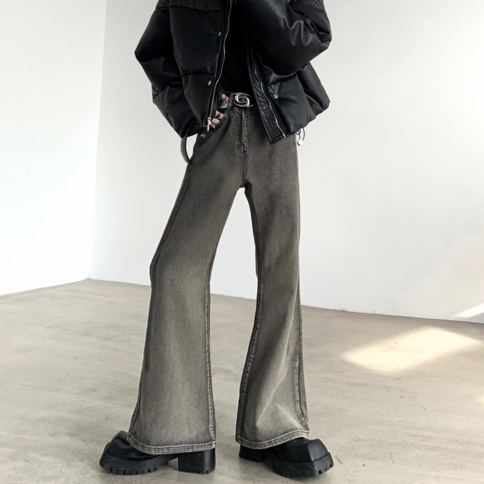 カジュアル 韓国 ウォッシュド フレア デニム Washed Flare Denim | MODE SPACE