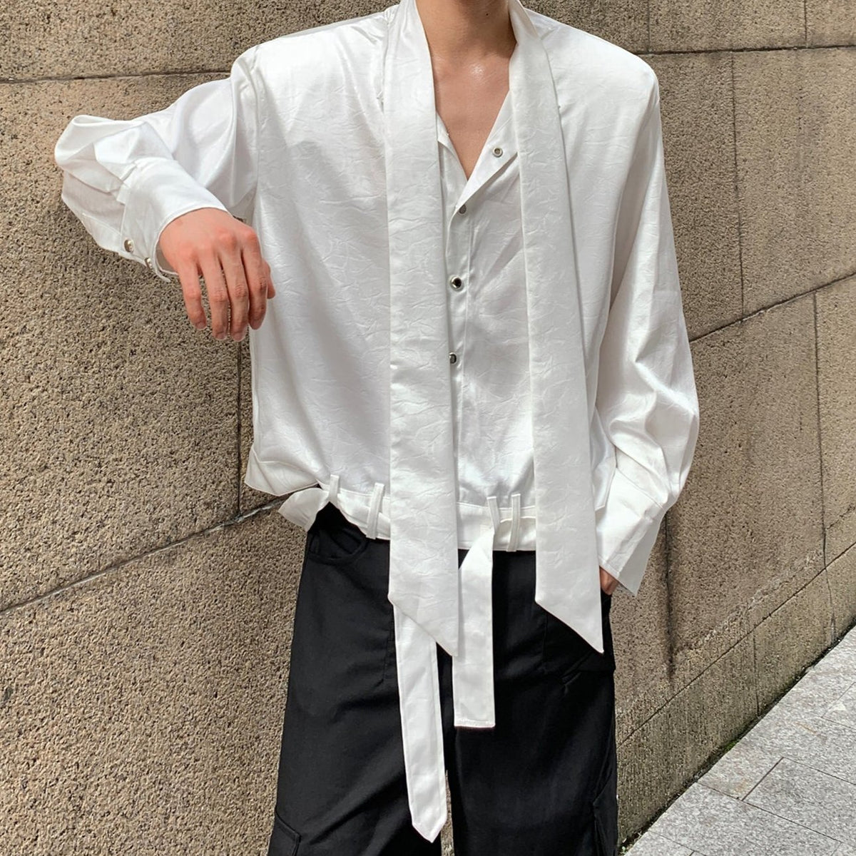 春らしいシフォンシャツ/シンプル/ルーズ/パールボタン/タイ/丸首/春/韓国/ Lace Ladies フリルタイ シフォン ブラウス レディース トップス