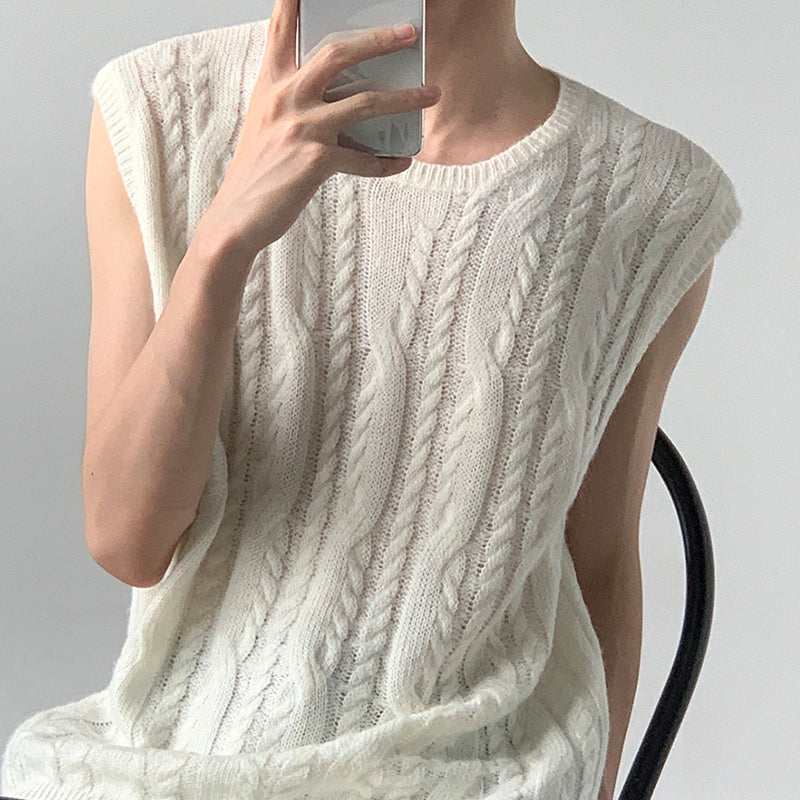 MODEFREAKのニットノースリーブトップスの画像1