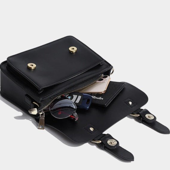 MODEFREAKのレザーバックルショルダーバッグ mf1509の画像