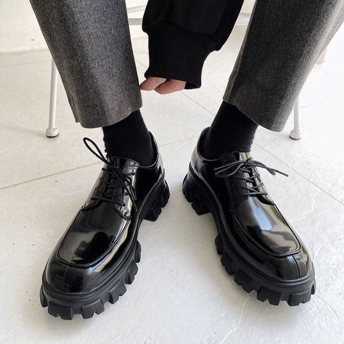 MODEFREAKの厚底エナメルシューズ mf1531の画像