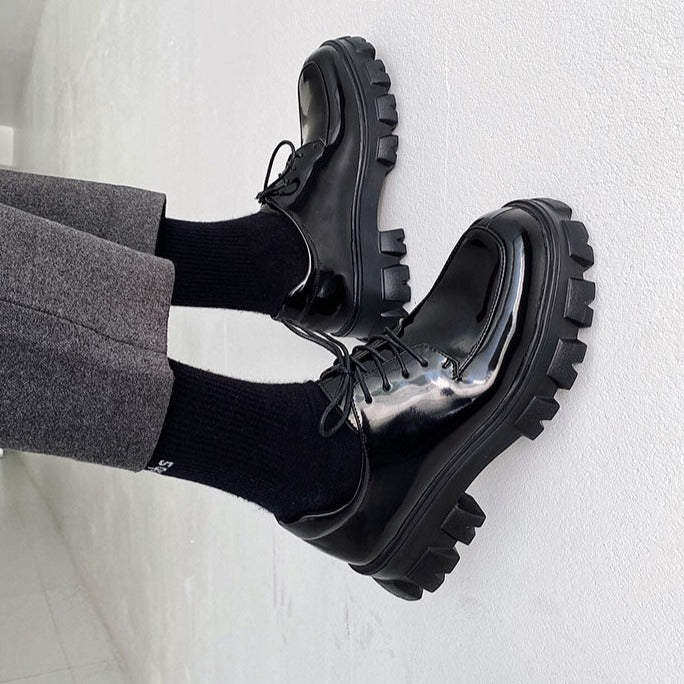 MODEFREAKの厚底エナメルシューズ mf1531の画像