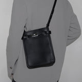 MODEFREAKのキーロックレザーショルダーバッグ mf1854の画像1