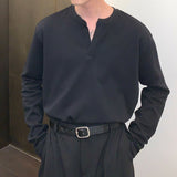 MODEFREAKのVネックモノトーンカットソー mf1939の画像